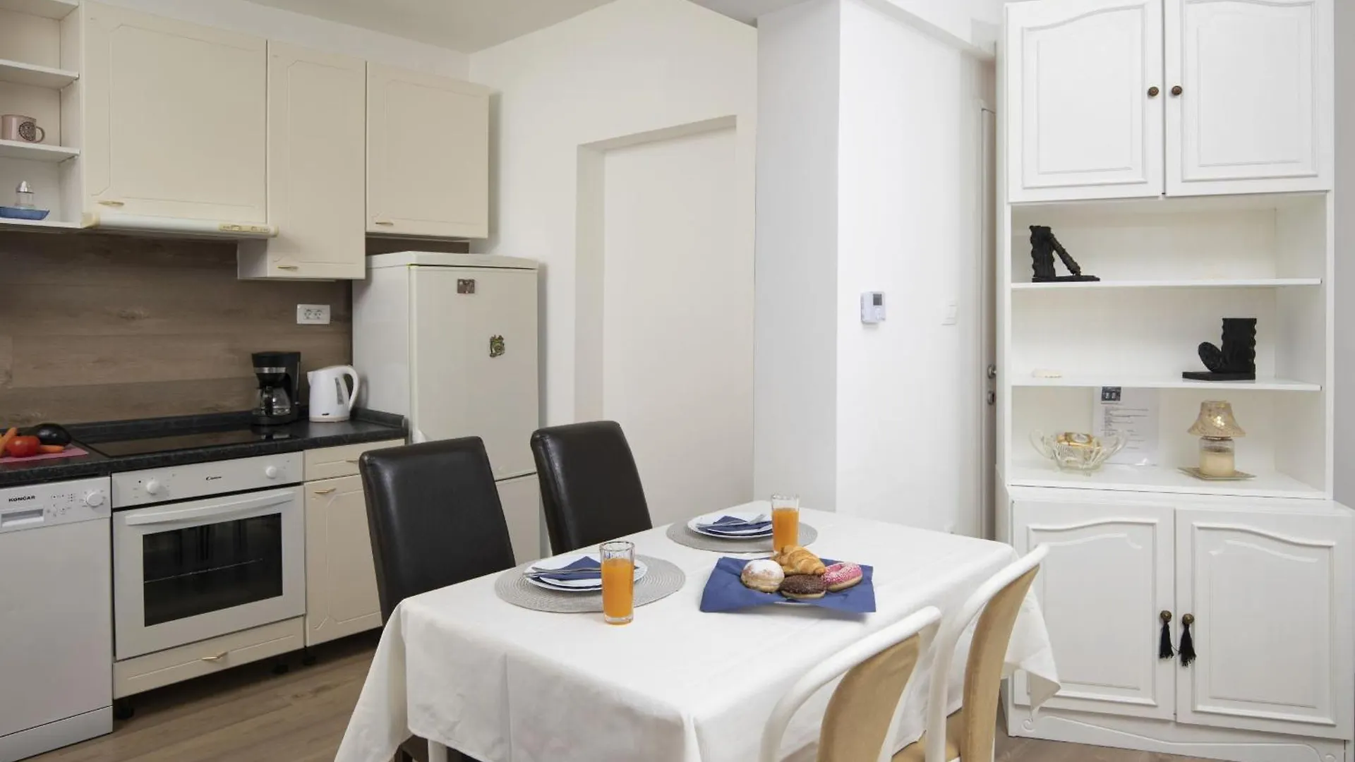 Villa Nika With Sea View And Charming Garden Near Opatija