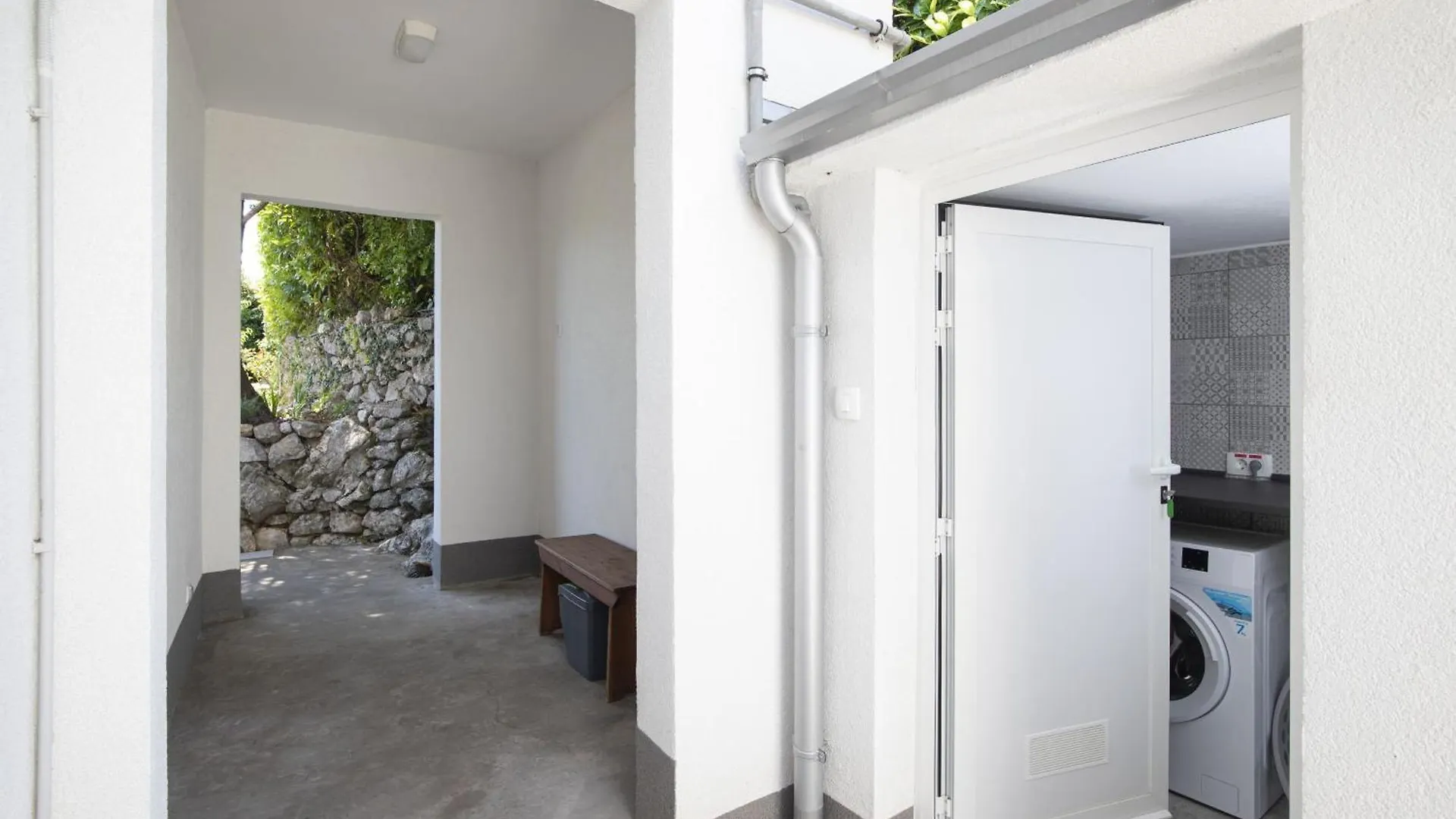 Villa Nika With Sea View And Charming Garden Near Opatija