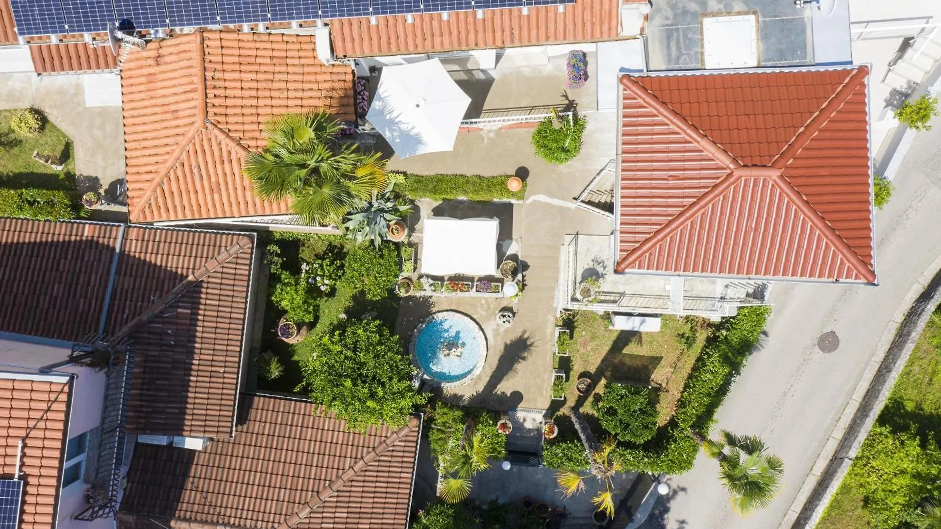 Villa Nika With Sea View And Charming Garden Near Opatija  Ika
